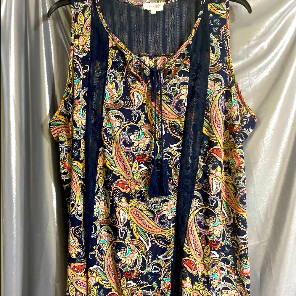 Nice flowing multi colored blouse. Size 3X